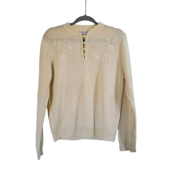 Vintage Knit Cream Cottagecore Grandma Floral Pearl Embroidered Sweater, Medium - Picture 1 of 11